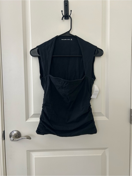Abercrombie & Fitch Tops - Abercrombie & Fitch Black Top